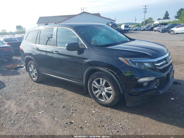 Salvage Honda Pilot Image