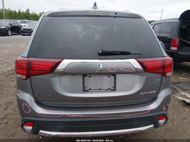 Mitsubishi Outlander Es