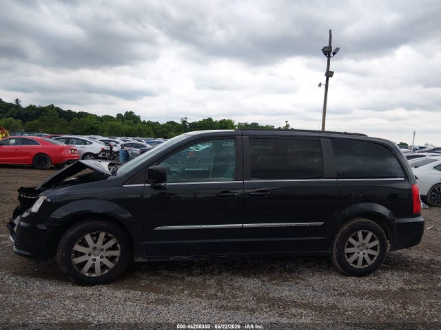 Chrysler Town & Country Touring