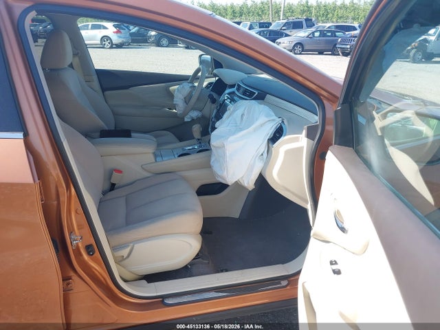 Nissan Murano S