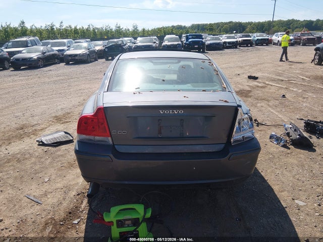 Volvo S60 T5