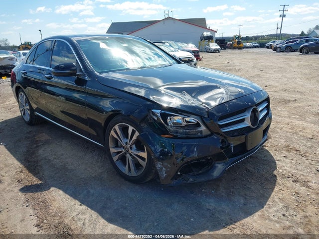 Salvage Mercedes-Benz C-Class Image