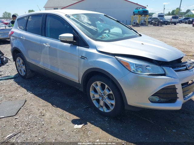 Salvage Ford Escape Image