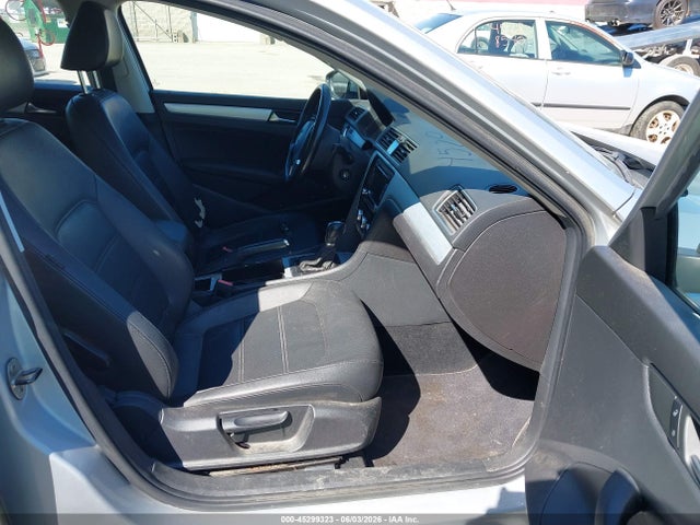 Volkswagen Passat 2.5l Se