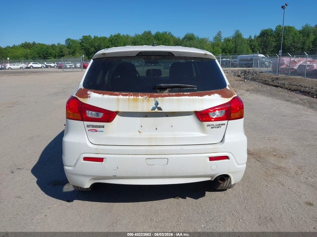 Mitsubishi Outlander Es