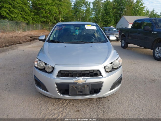 Chevrolet Sonic 2lt