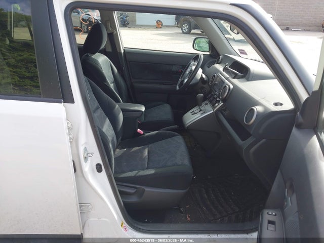 Scion xB