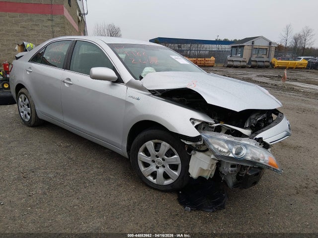 Salvage Toyota Camry Image