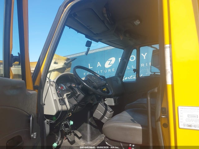 International Durastar 4300