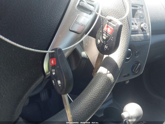 Nissan Versa 1.6 Sv