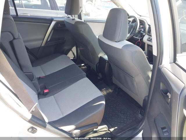 Toyota RAV4 Le