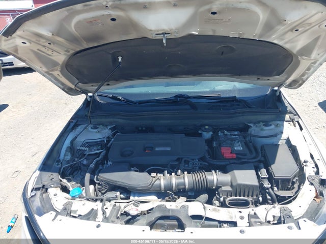 Honda Accord Touring 2.0t