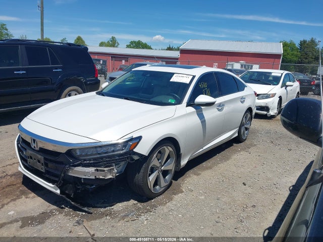 Honda Accord Touring 2.0t