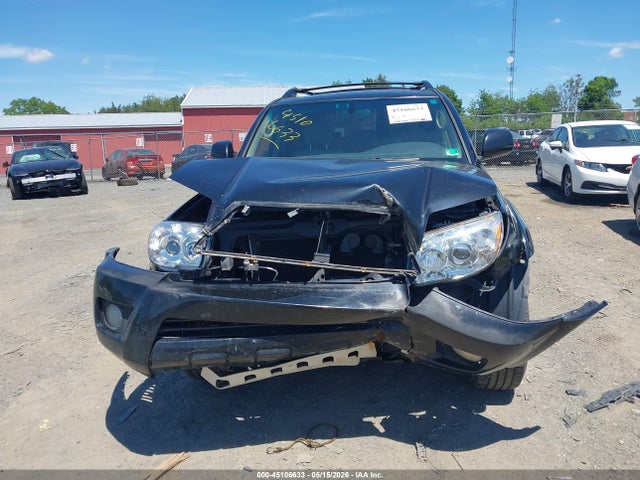 Toyota 4Runner Sr5 V6