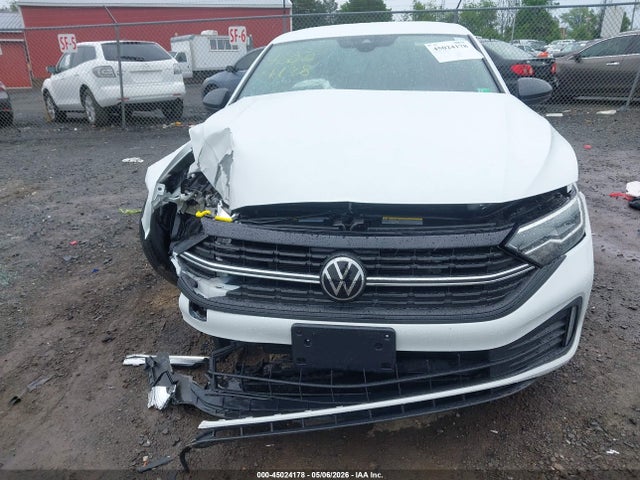 Volkswagen Jetta 1.5t Sport