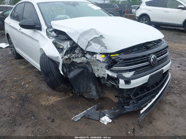 Volkswagen Jetta 1.5t Sport