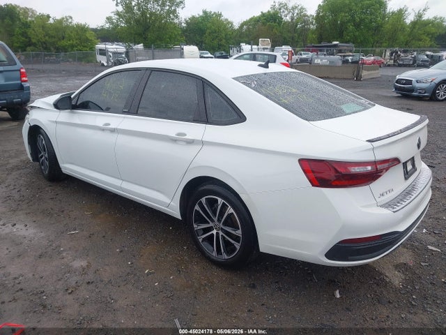 Volkswagen Jetta 1.5t Sport