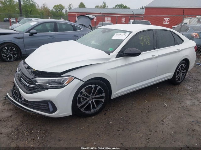 Volkswagen Jetta 1.5t Sport