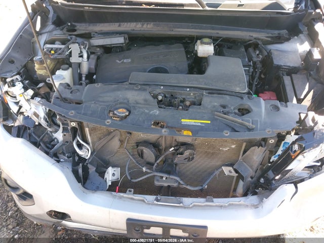 Nissan Pathfinder Platinum 4wd