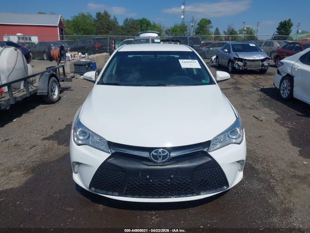 Toyota Camry Se