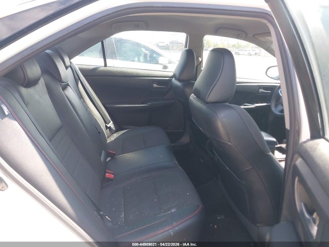 Toyota Camry Se