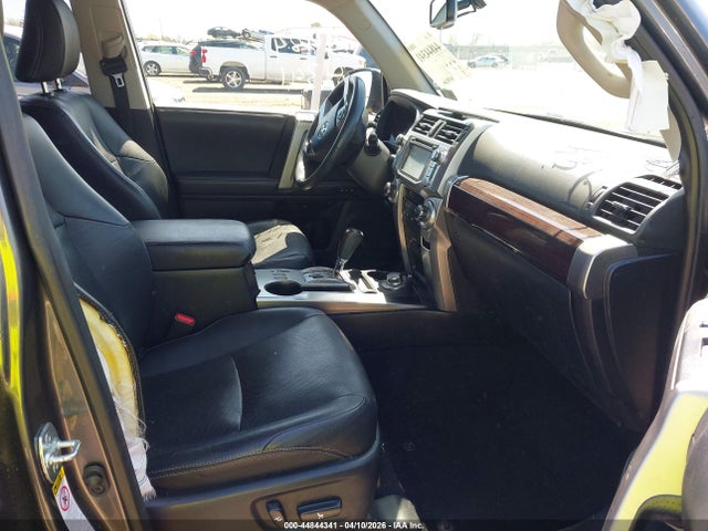 Toyota 4Runner Limited