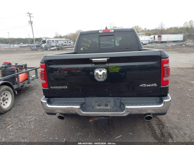 Ram 1500 Laramie  4x4 5'7 Box