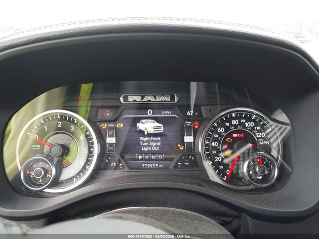 Ram 1500 Laramie  4x4 5'7 Box
