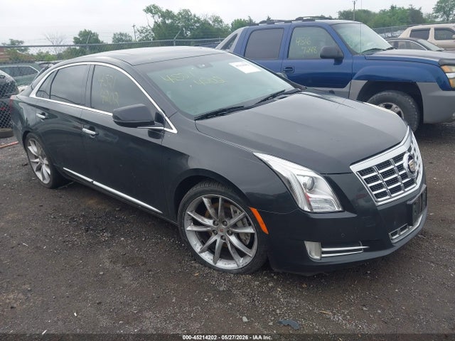 Salvage Cadillac XTS Image