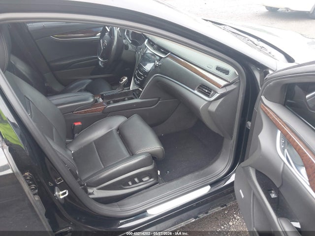 Cadillac XTS Premium