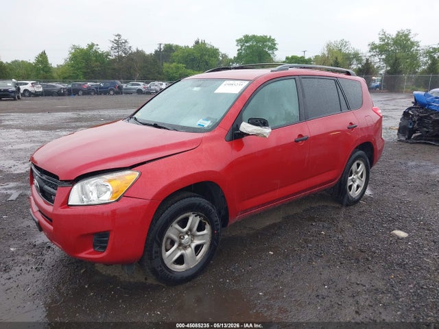 Toyota RAV4 Base V6