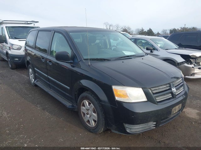 Salvage Dodge Grand Caravan Image