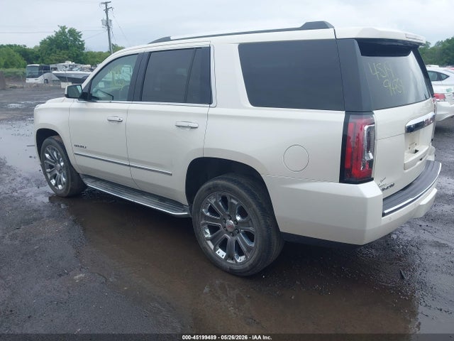 GMC Yukon Denali