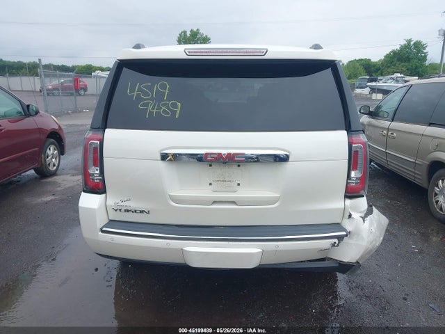 GMC Yukon Denali