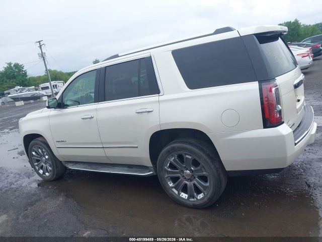 GMC Yukon Denali