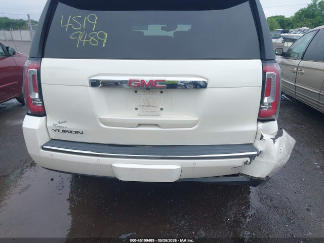 GMC Yukon Denali
