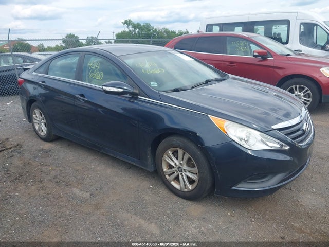 Salvage Hyundai SONATA Image