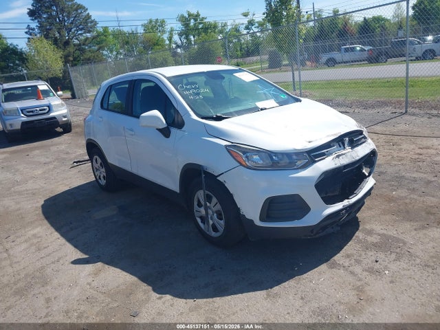 Salvage Chevrolet Trax Image