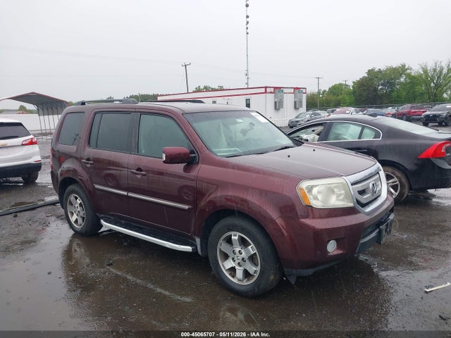 Salvage Honda Pilot Image