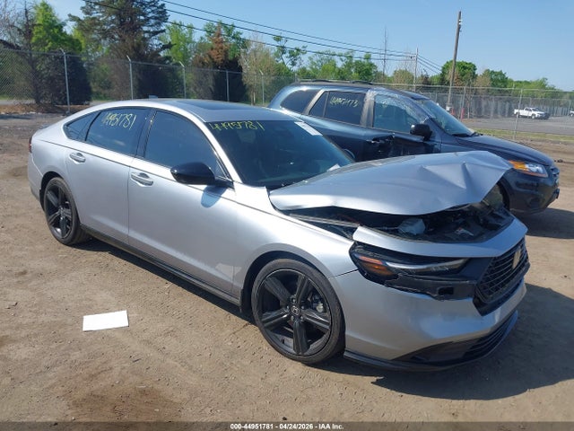 Salvage Honda Accord Image
