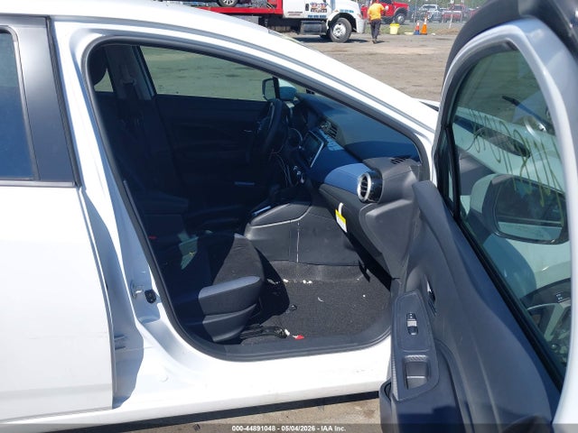 Nissan Versa 1.6 Sv