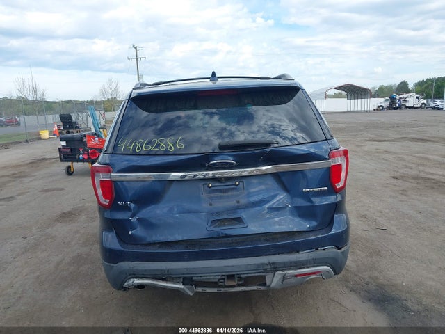 Ford Explorer Xlt