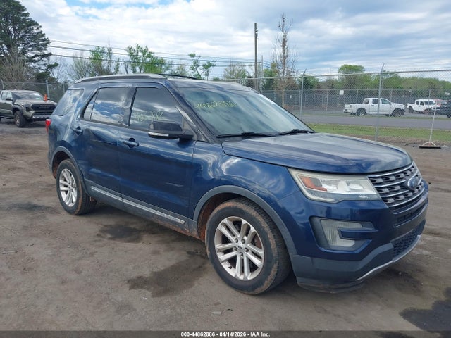 Salvage Ford Explorer Image