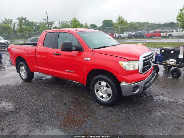 Salvage Toyota Tundra Image