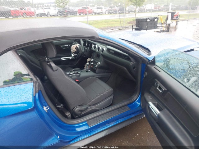 Ford Mustang V6
