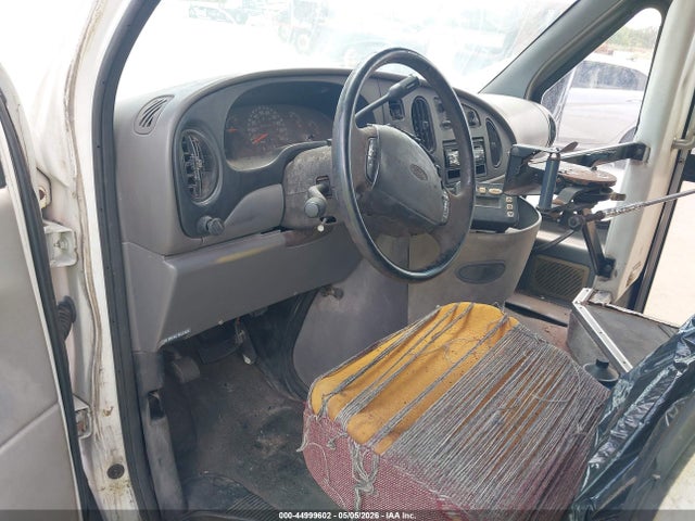 Ford Econoline E450 Super Duty Cutwy  Rv