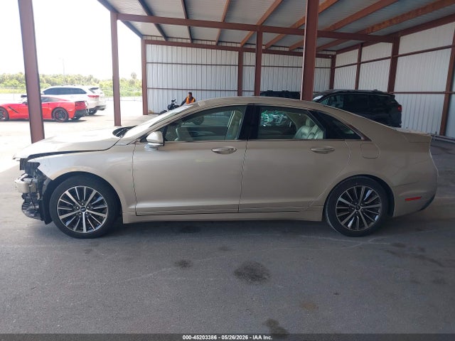 Lincoln MKZ Premiere