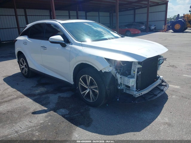 Salvage Lexus RX Image