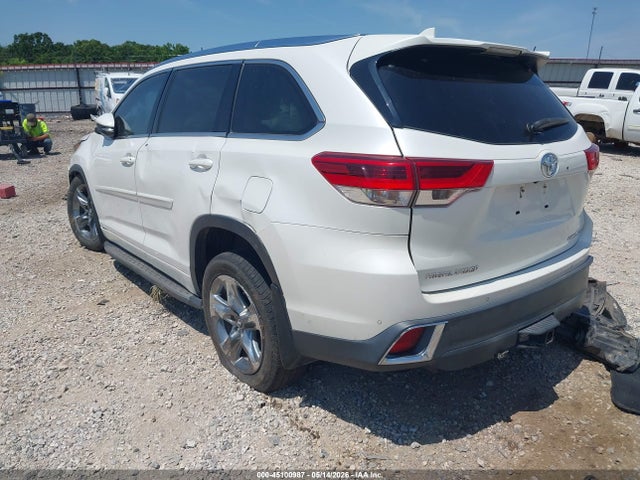 Toyota Highlander Limited Platinum
