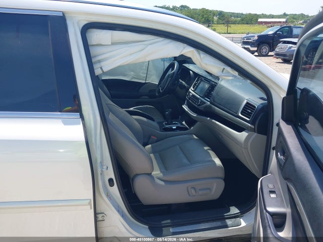 Toyota Highlander Limited Platinum